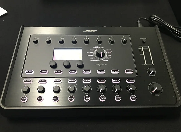 Bàn trộn âm thanh Bose là một thương hiệu bàn mixer được người dùng rất ưa chuộng